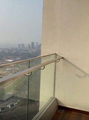 Balcony in 4 BHK Apartment at Piramal Mahalaxmi Central Tower, Mahalaxmi – for Rent