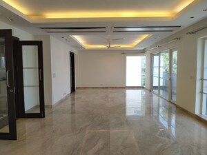 Room in 4 BHK Builder Floor at Vasant Vihar – for Rent