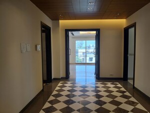 Room in 4 BHK Builder Floor at Vasant Vihar – for Rent