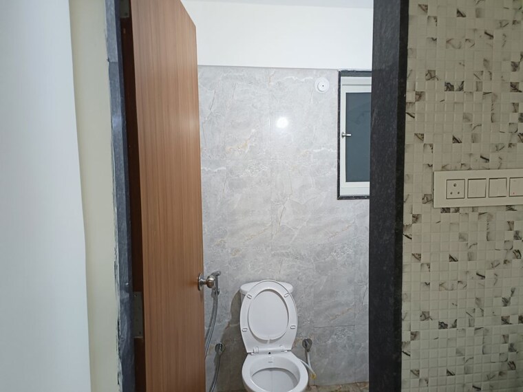 Bathroom, vijaylaxmi-river-residency 2 Bedroom 716 Sq.Ft. Apartment In Chikhali Pune 10175386