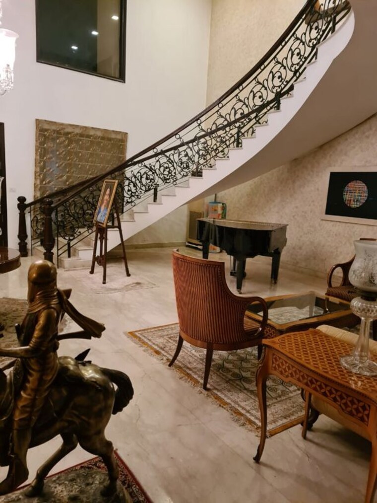 Master Bedroom, chattarpur 5 Bedroom 4800 Sq.Ft. Villa In Chattarpur Delhi 10175398