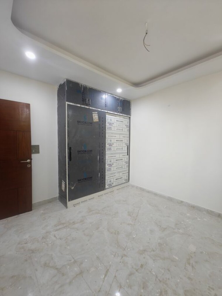 Bedroom, sector 73 2 Bedroom 1150 Sq.Ft. Builder Floor In Sector 73 Noida 10175409