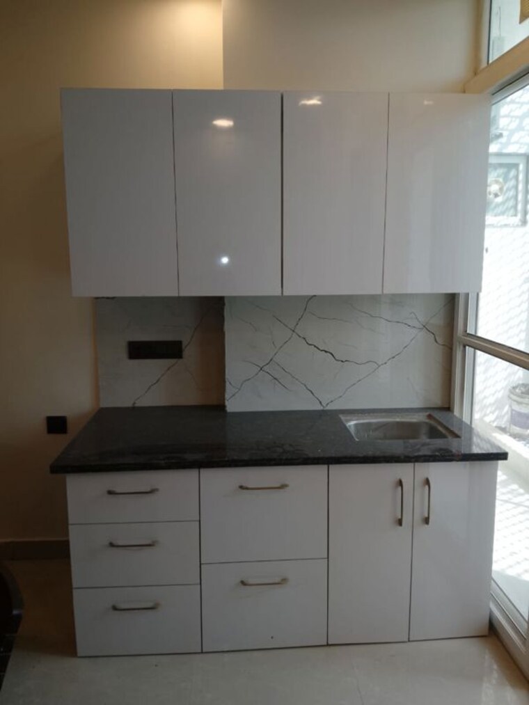 Kitchen, sector 42 1 RK 680 Sq.Ft. Apartment In Sector 42 Gurgaon 10175410