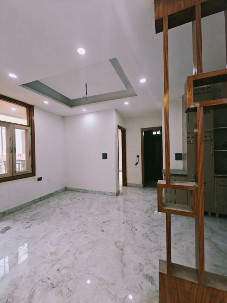 Room, sector 74 3 Bedroom 1500 Sq.Ft. Builder Floor In Sector 74 Noida 10175413