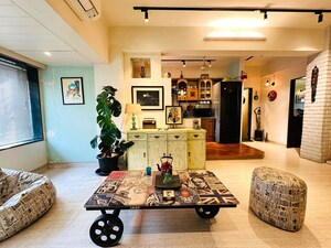 Living Room in 1 BHK Apartment at Kamal Kunj Matunga, Shivaji Park – for Rent