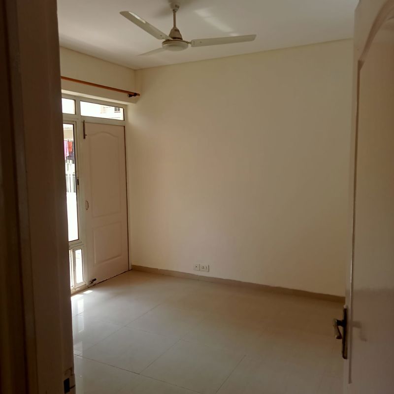 2 BHK + Pooja Room Builder Floor For Rent in Sector 47