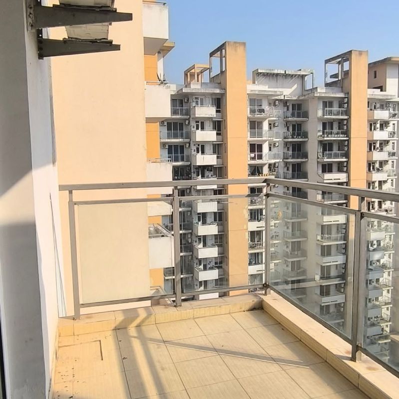 2 BHK + Servant Room,Extra Room Apartment For Rent in Rail Vihar Apartment