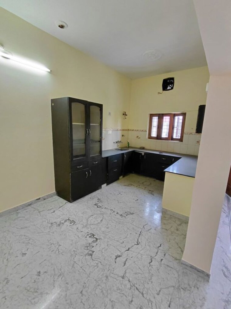 Master Bedroom, gms road 2 Bedroom 1300 Sq.Ft. Builder Floor In Gms Road Dehradun 10175437