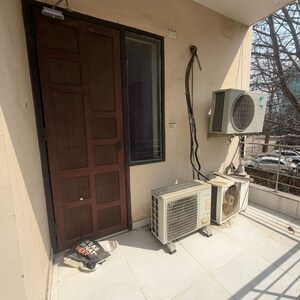 Living Room in 2 BHK Apartment at Sector 15 – for Rent