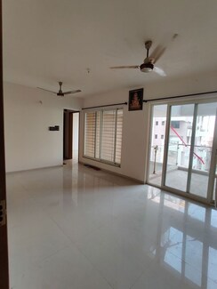 2 BHK + Pooja Room Apartment For Rent in Shree Signature Park