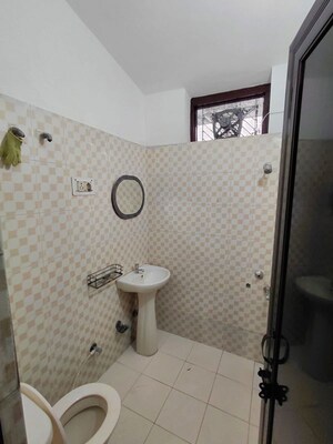 Bathroom in 3 BHK Independent House at Rajendra Nagar – for Rent