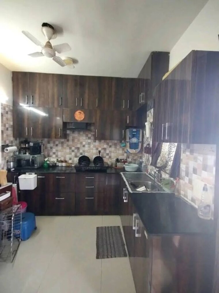Living Room, sector 45 2 Bedroom 204 Sq.Yd. Builder Floor In Sector 45 Gurgaon 10175469