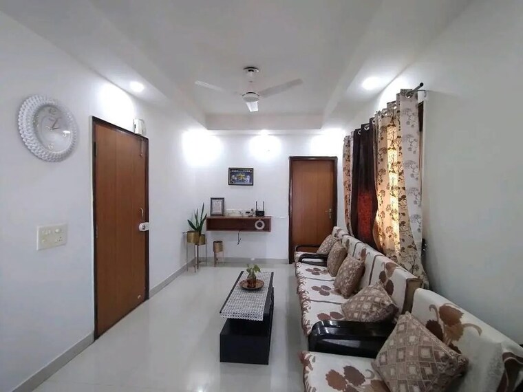 Living Room, sector 45 2 Bedroom 204 Sq.Yd. Builder Floor In Sector 45 Gurgaon 10175469