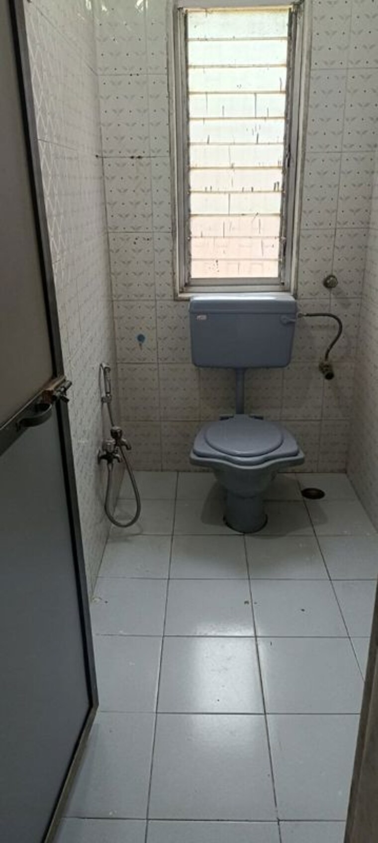 Bathroom, garden-view-society 1 Bedroom 550 Sq.Ft. Apartment In Sion East Mumbai 10175507