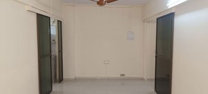 Room in 1 BHK Apartment at Garden View Society, Sion East – for Rent