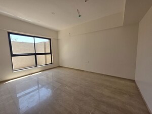 Room in 4 BHK Apartment at Sri Apple Regency Mundhwa, Mundhwa – for Sale