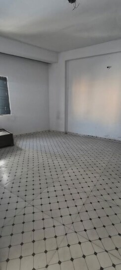 3 BHK + Servant Room Apartment For Rent in RWA Apartments Sector 122