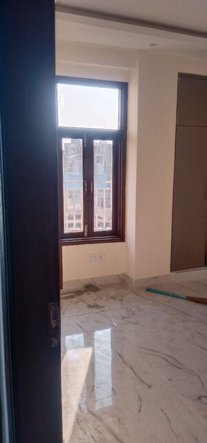 2 BHK Builder Floor For Sale in Chattarpur