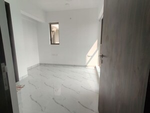 Bathroom in 2 BHK Apartment at Raymond Ten X Habitat, Pokhran Road No Two – for Rent