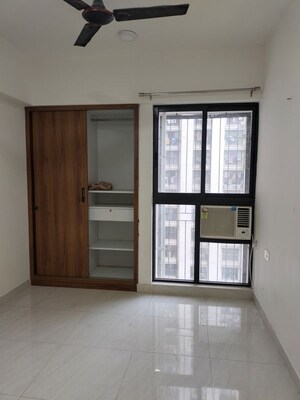 Room in 1 BHK Apartment at Lodha Crown Quality Homes, Majiwada – for Rent