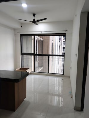 1 BHK Apartment For Rent in Lodha Crown Quality Homes, Majiwada