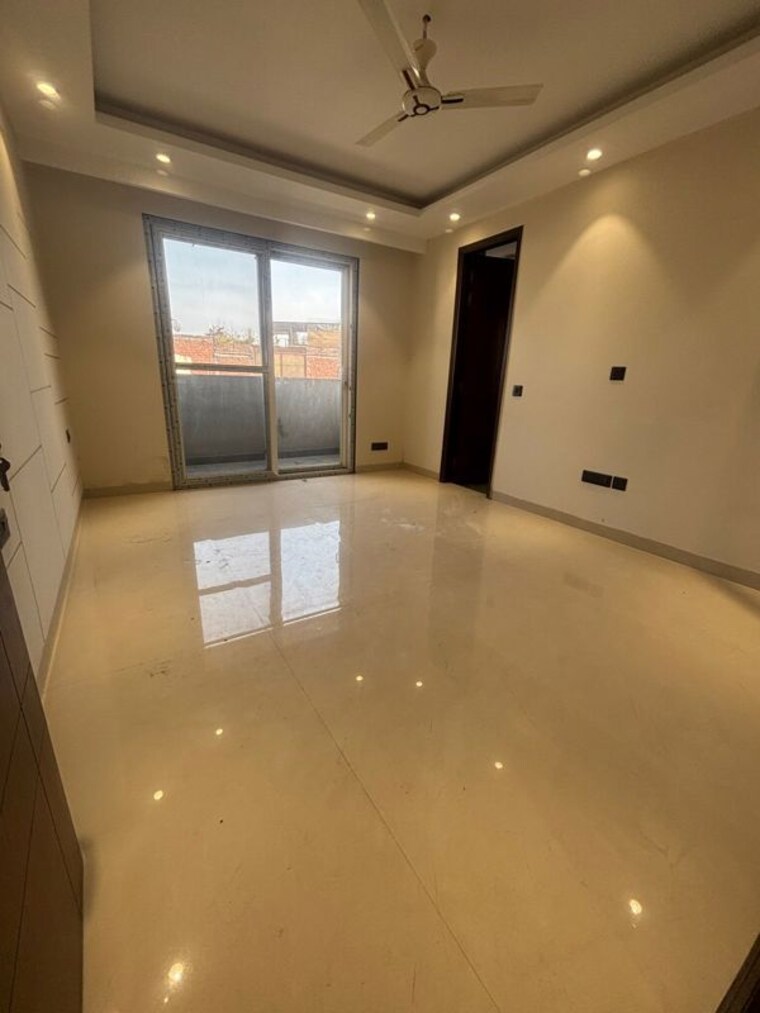 Room, saket 3 Bedroom 1400 Sq.Ft. Builder Floor In Saket Delhi 10175564