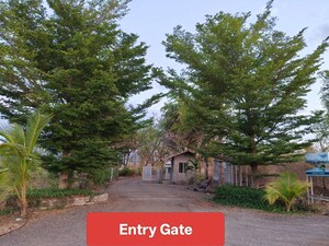  Plot – Garden View at By The Lake, Shirwal - for Sale