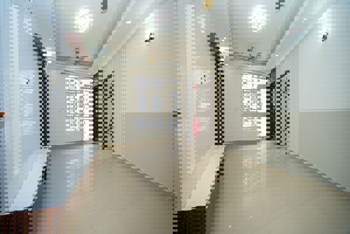 1 BHK + Basement 650 Sq.Ft. Apartment in VVIP Nest