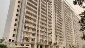 5 BHK Apartment For Sale in DLF Super Mart 2, Sector 43