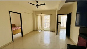Room in 2 BHK Apartment at Signature The Serenas, Sohna Sector 36 – for Rent
