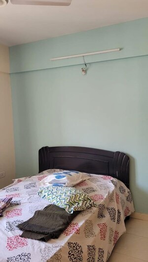 Bedroom in 2 BHK Apartment at Purva Panorama, Kalena Agrahara – for Rent