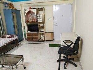 Gym in 1 BHK Apartment at Hiranandani Gardens Kingston, Powai – for Rent