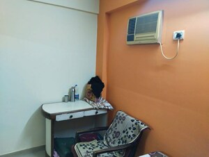 Master Bedroom in 1 BHK Apartment at Hiranandani Gardens Kingston, Powai – for Rent