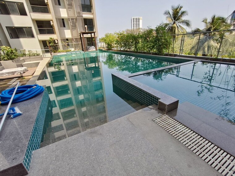 Swimming Pool, savvy-merushikhar 2 Bedroom 761 Sq.Ft. Apartment In Andheri East Mumbai 10172110
