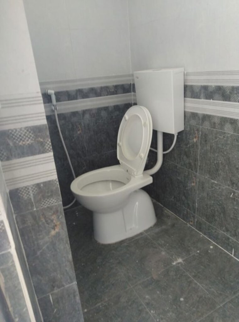 Bathroom, elite-homes-bachupally 2 Bedroom 1100 Sq.Ft. Apartment In Bachupally Hyderabad 10175595