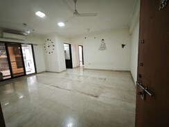 2 BHK Apartment For Rent in MM Spectra