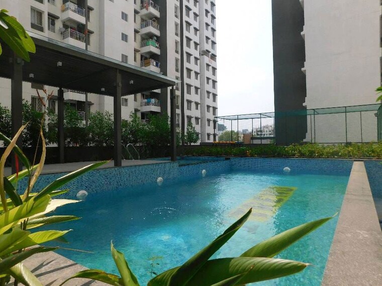 Swimming Pool, saheel-itrend-life-3 2 Bedroom 628 Sq.Ft. Apartment In Wakad Pune 10175483