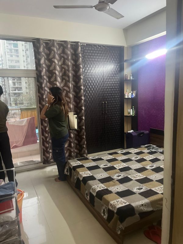 2 BHK 995 Sq.Ft. Apartment in Proview Officer City 2