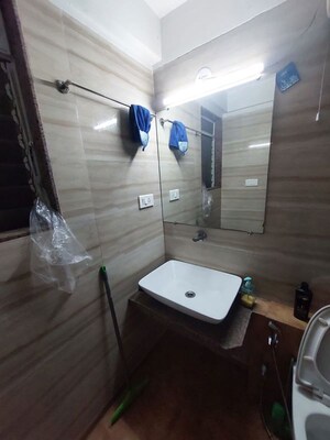 Bathroom in 4 BHK Apartment at Paradise Sai World City Phase 2, New Panvel – for Sale