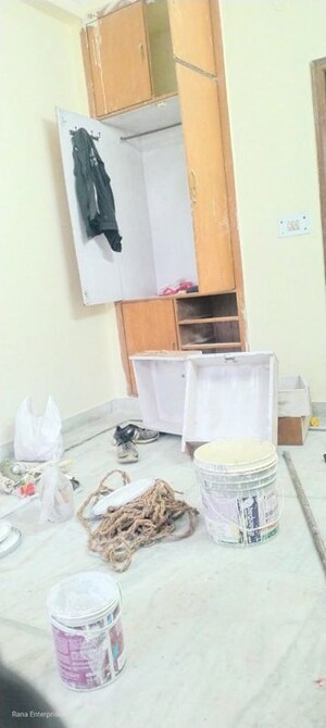 Master Bedroom in 2 BHK Builder Floor at Palam Vihar Residents Association, Palam Vihar – for Rent