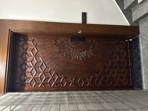 Furnished Amenities in 4 BHK Builder Floor at Amolik City Life, Sector 28 – for Sale