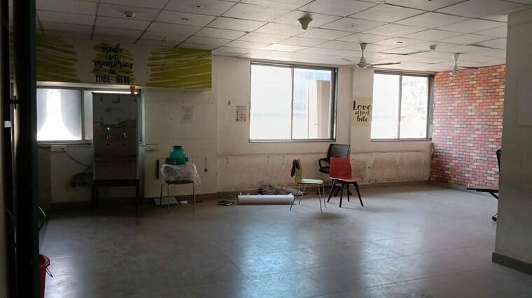 Floor Plan, goregaon west Commercial Office Space 1000 Sq.Ft. In Goregaon West Mumbai 10175688