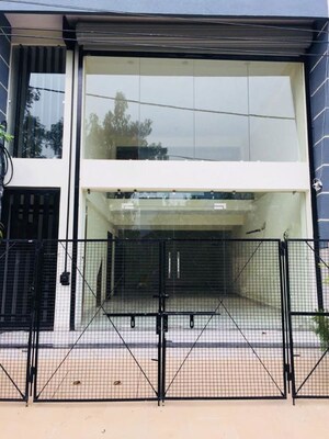  Showroom For Rent in Nipania