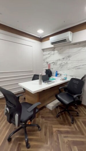  Office Space For Rent in Navrangpura