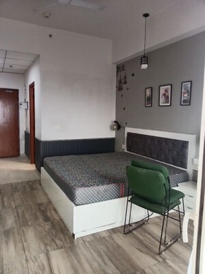 Team Area in 1 BHK Apartment at Paramount Golfforeste, Zeta I Greater Noida – for Rent