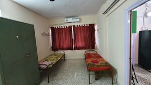 Bedroom in 1 BHK Apartment at Andheri East – for Sale