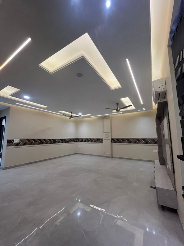 undefined, green fields colony 4 Bedroom 4500 Sq.Ft. Builder Floor In Green Fields Colony Faridabad 10175749