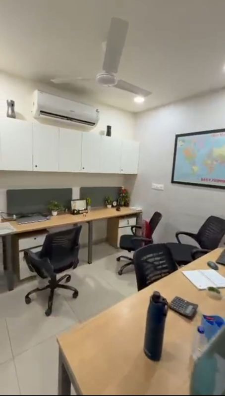 Office Space For Rent in Navrangpura