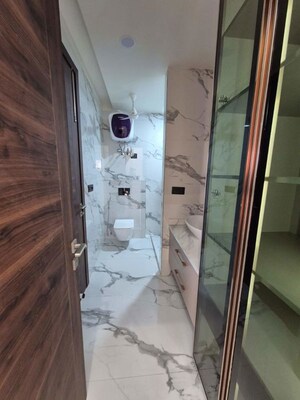 Bathroom in 3 BHK Builder Floor at Sector 52 – for Rent