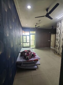 2.5 BHK + Study Room Apartment For Rent in Gaur City 2 - 12th Avenue